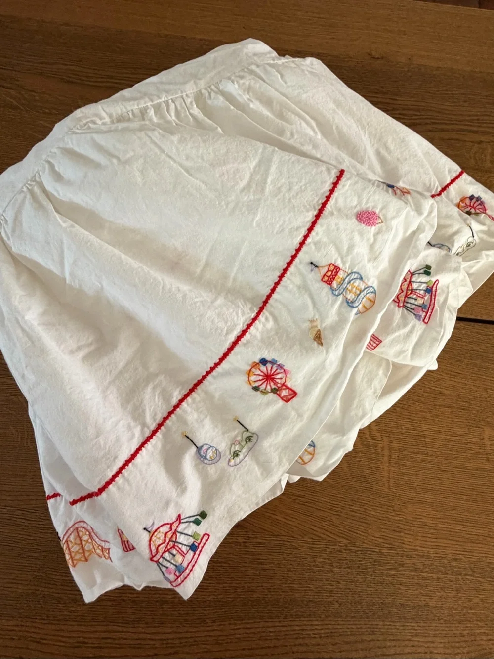 Pottery Barn Kids Carnival Embroidered Twin Dust Ruffle